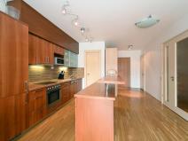 Pronájem bytu 2+kk, Praha - Karlín, Rohanské nábřeží, 77 m2