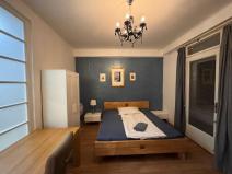 Pronájem bytu 2+1, Praha - Nové Město, Karlovo náměstí, 75 m2