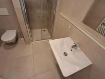 Pronájem bytu 1+kk, Praha - Černý Most, Dobrovolného, 37 m2