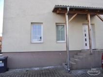 Pronájem skladu, Praha, K motelu, 66 m2