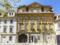 Prodej bytu 2+kk, Praha - Staré Město, U obecního dvora, 125 m2