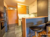 Pronájem bytu 3+kk, Praha - Holešovice, Jankovcova, 84 m2