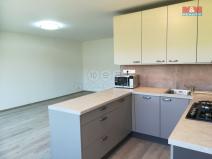 Pronájem bytu 3+1, Neratovice, Dr. E. Beneše, 74 m2