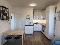 Prodej bytu 2+kk, Praha - Libuš, Novodvorská, 52 m2