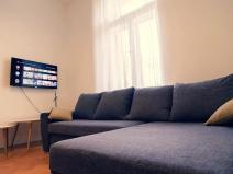 Pronájem bytu 2+kk, Praha - Karlín, Kaizlovy sady, 56 m2
