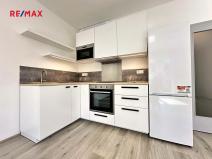 Pronájem bytu 1+kk, Kladno, Štěpána Rautenstraucha, 31 m2