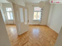 Pronájem bytu 2+1, Praha - Holešovice, Milady Horákové, 57 m2