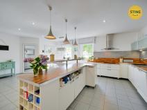 Prodej rodinného domu, Mikulov, Bezručova, 204 m2