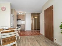 Pronájem bytu 2+kk, Praha - Bohnice, Poznaňská, 47 m2