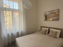 Pronájem bytu 2+kk, Praha - Vinohrady, Šafaříkova, 38 m2