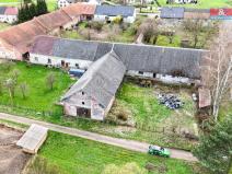 Prodej zemědělského objektu, Luková, 800 m2