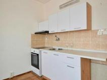 Pronájem bytu 1+1, Chomutov, Zahradní, 35 m2