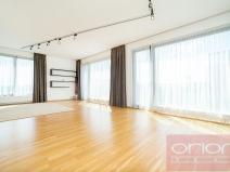 Pronájem bytu 3+kk, Praha - Vinohrady, Korunní, 121 m2