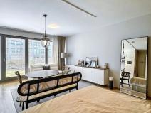 Pronájem bytu 1+kk, Karlín, 40 m2