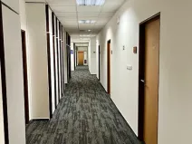 Pronájem kanceláře, Praha - Karlín, Prvního pluku, 150 m2