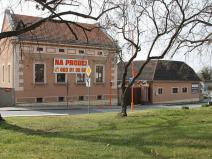Prodej obchodního prostoru, Čečelice, Všetatská, 1000 m2