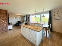 Prodej rodinného domu, Chaloupky, 154 m2