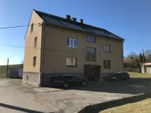 Prodej bytu 2+1, Chříč, 78 m2