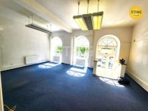 Pronájem kanceláře, Přerov, nám. Svobody, 73 m2