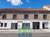 Prodej vícegeneračního domu, Praha - Kobylisy, Klapkova, 800 m2