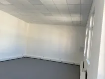 Pronájem skladu, Krnov, 9. května, 94 m2