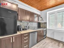 Prodej bytu 2+1, Hostinné, Náměstí, 70 m2