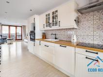Prodej rodinného domu, Chrášťany, Ke Kapličce, 250 m2