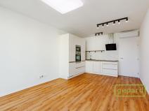 Pronájem bytu 2+kk, Znojmo, 50 m2