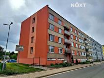 Prodej bytu 3+1, Hostinné, Sídliště, 71 m2