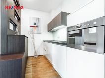 Prodej bytu 1+kk, Praha - Žižkov, Olšanská, 37 m2