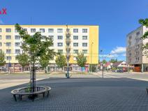 Prodej bytu 3+1, Hradec Králové - Slezské Předměstí, třída SNP, 74 m2
