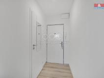 Pronájem bytu 1+kk, Hradec Králové - Nový Hradec Králové, třída Edvarda Beneše, 30 m2