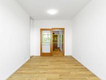 Prodej bytu 2+kk, Praha, Mráčkova, 42 m2