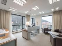 Pronájem kanceláře, Praha - Karlín, Pernerova, 595 m2