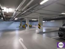 Prodej garážového stání, Praha - Holešovice, Jankovcova, 18 m2