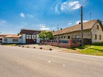 Prodej rodinného domu, Bzová, 230 m2