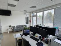 Pronájem kanceláře, Zlín - Malenovice, Šrámkova, 222 m2