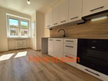 Pronájem bytu 3+1, Havířov - Město, Hlavní třída, 74 m2