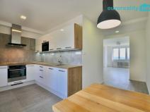 Pronájem bytu 2+kk, Praha - Troja, Na Šutce, 56 m2