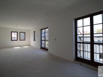 Prodej činžovního domu, Karlovy Vary, Rumunská, 1336 m2