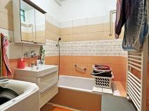 Prodej bytu 3+1, Lesonice, 73 m2