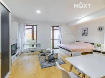 Pronájem bytu 2+kk, Hluboká nad Vltavou, Masarykova, 55 m2
