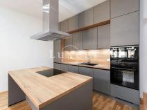 Pronájem bytu 2+kk, Praha - Vinohrady, Vinohradská, 68 m2