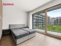 Pronájem bytu 1+kk, Praha - Žižkov, Malešická, 47 m2