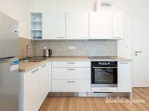 Pronájem bytu 2+kk, Praha - Vysočany, Čakovická, 43 m2