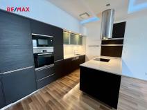 Pronájem bytu 3+kk, Praha - Háje, Loosova, 78 m2