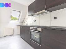 Pronájem bytu 4+1, Praha - Horní Počernice, Khodlova, 140 m2