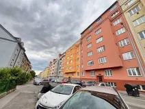 Pronájem bytu 2+kk, Praha - Žižkov, Jeseniova, 42 m2