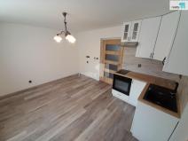 Pronájem bytu 3+kk, Dolní Radechová, Na Kruhovce, 63 m2
