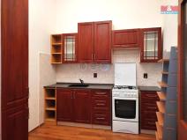 Pronájem bytu 1+1, Slaný, Komenského náměstí, 47 m2